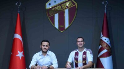 İnegölspor, kariyerinde Bursaspor, Fenerbahçe, Kasımpaşa ve Kocaelispor gibi önemli kulüplerde