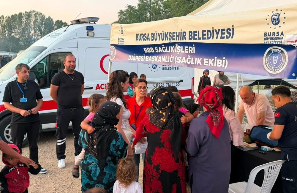 İşçilere destek Bursa Büyükşehir Belediyesi, mevsimlik tarım işçileri ve ailelerinin ihtiyaçlarının yerinde