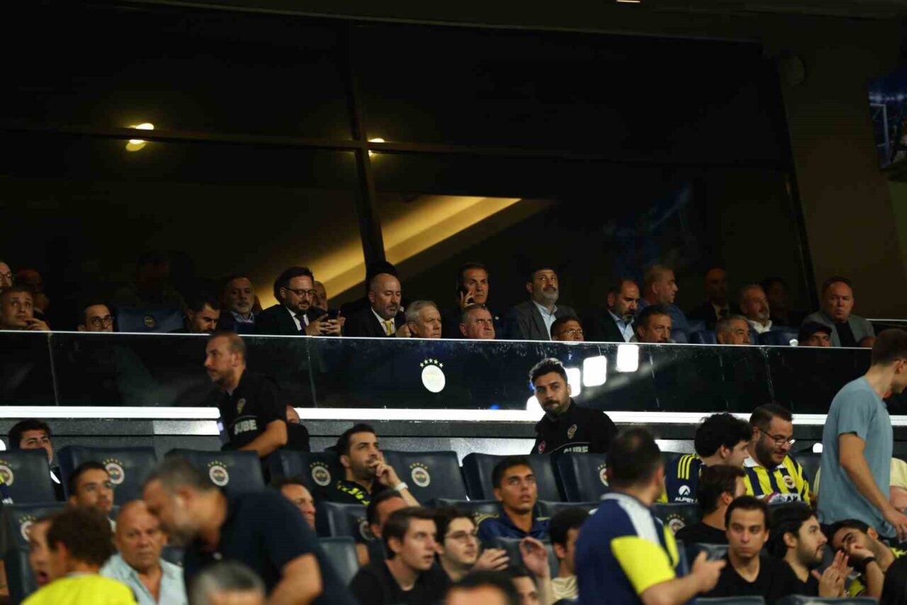 İsmail Kartal’dan 11’de iki değişiklik 21 Bülten Medya -
