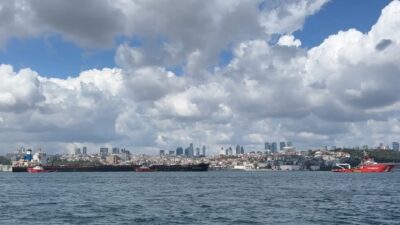 İstanbul Boğazı, Liberya bayraklı “Deyi Endurance” isimli 289 metre uzunluğundaki