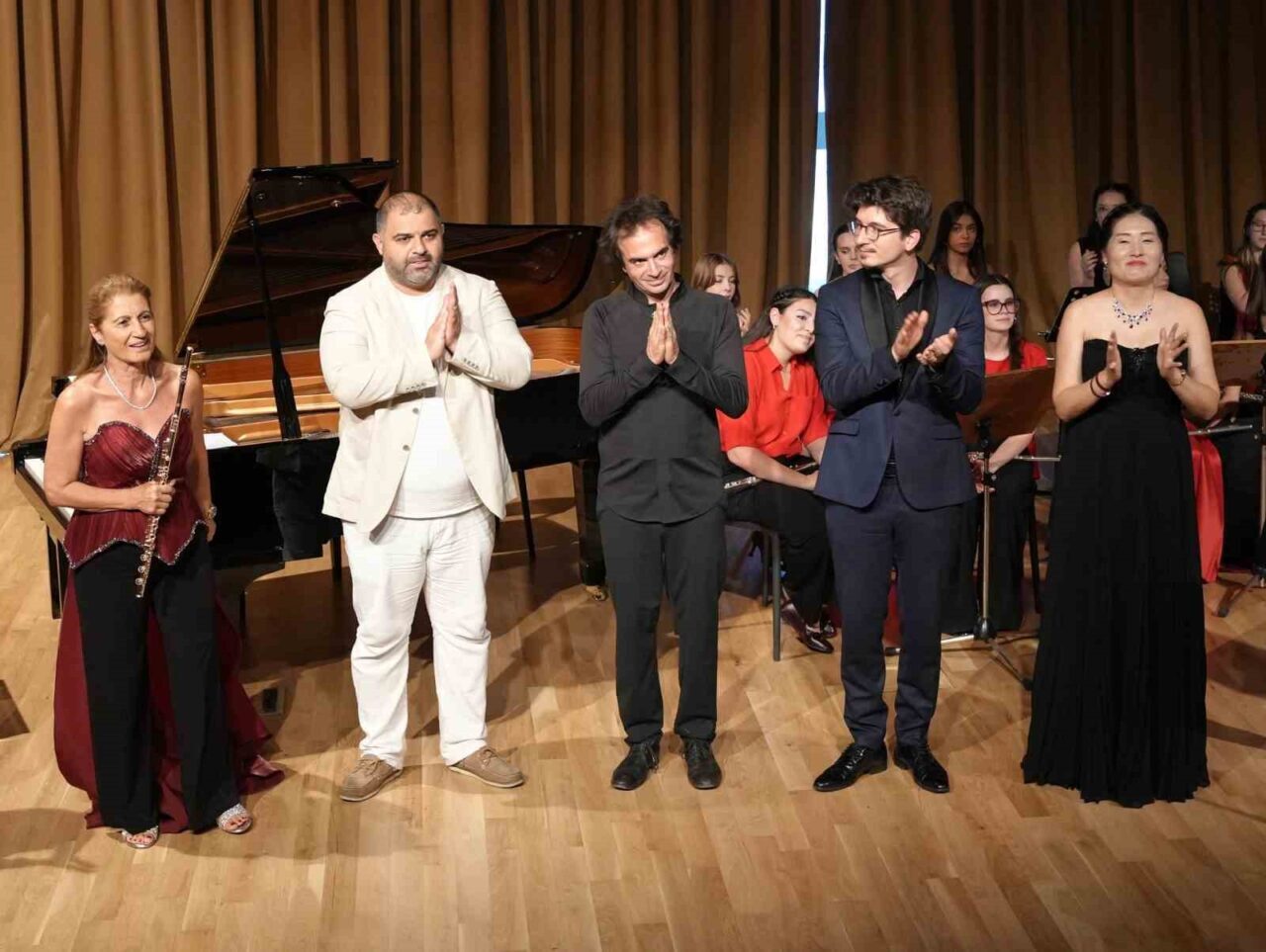 "İstanbul Uluslararası Yaz Müzik Akademisi"nin finalinde müzik şöleni 13 Bülten Medya -