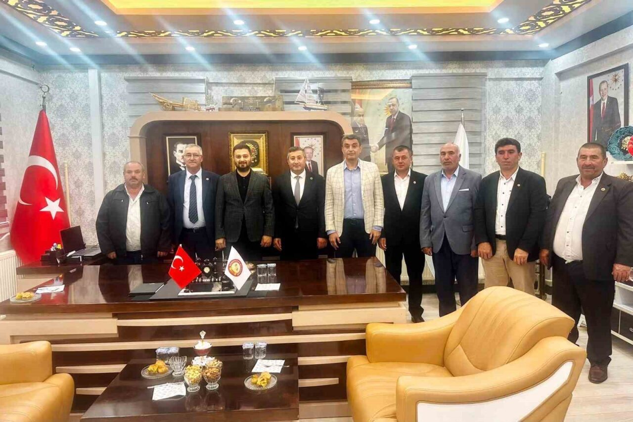Kağıthane Belediye Başkanı Öztekin’den Sivas, Giresun ve Gümüşhane’de gönül buluşmaları 15 Bülten Medya -