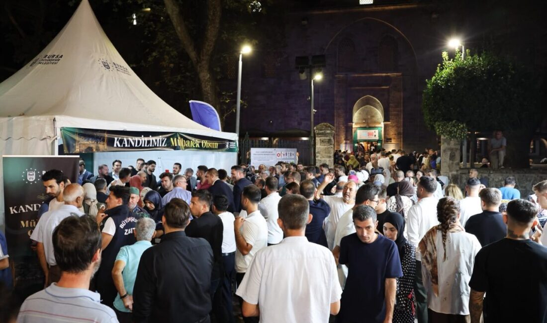 Kandil Gecesinde Bursa’da Buluşma Bursa Büyükşehir Belediyesi Başkan Vekili Şahin Biba, Mevlid Kandili’ni Ulu