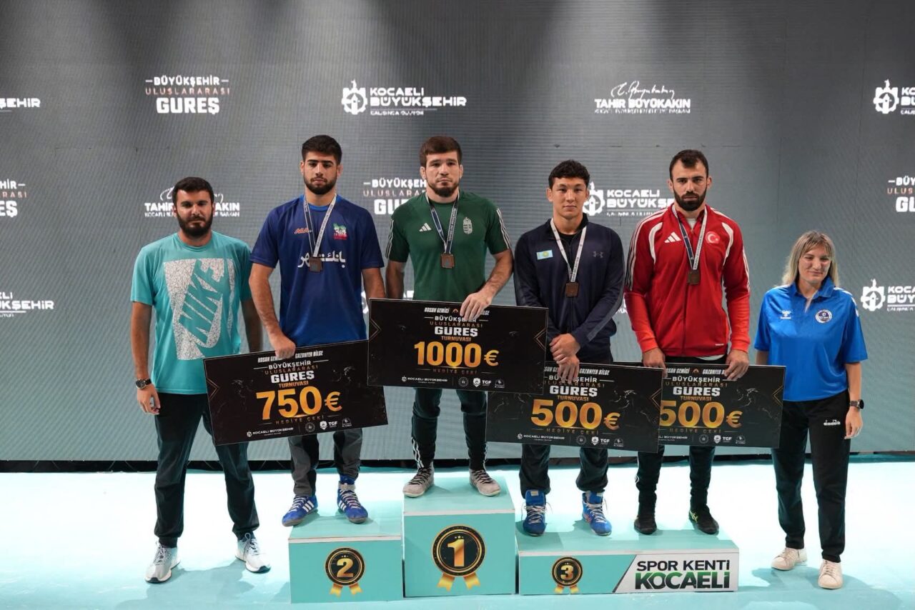 Büyükşehir Sporcularından Madalya Yağmuru 1 Bülten Medya -