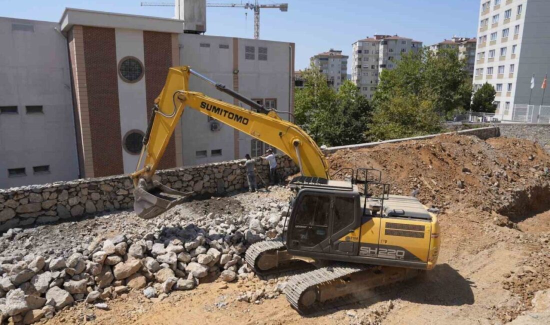 Kartal Belediyesi, sosyal belediyecilik anlayışı doğrultusunda kent genelindeki yatırımlarına yenilerini