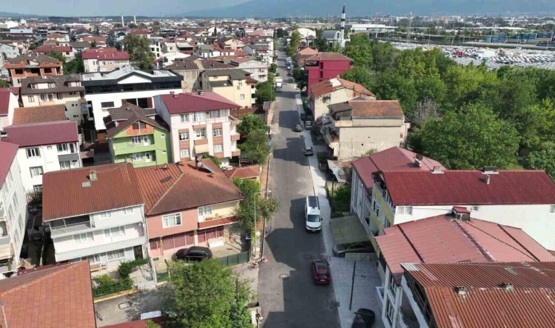 Kartepe’de 27 cadde ve sokak yenilendi Kartepe’de altyapı çalışmalarının ardından bozulan yollar yenilenirken, 27 cadde ve