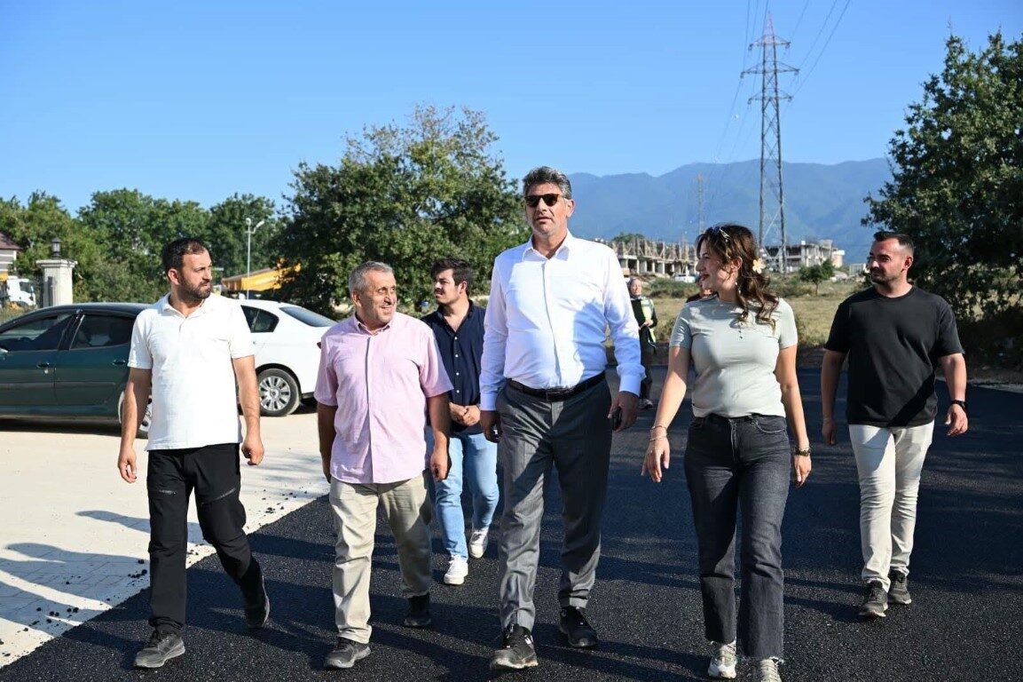 Kartepe’de 4 sokakta asfalt mesaisi 8 Bülten Medya -