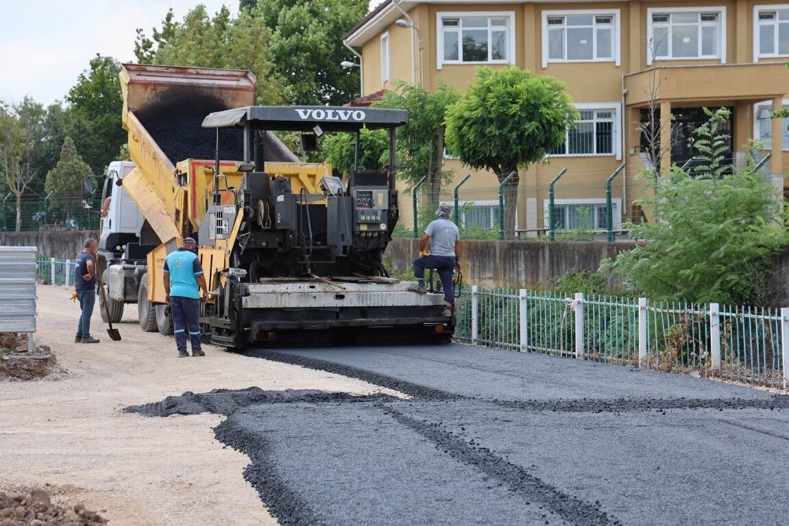 Kartepe’de cadde ve sokaklar yenileniyor 4 Bülten Medya -