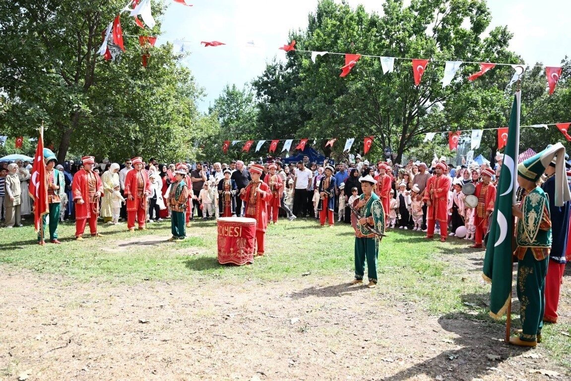 Kartepe’de sünnet şöleni 21 Bülten Medya -
