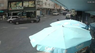 Bursa’nın Orhangazi ilçesinde meydana gelen trafik kazasında, bir otomobil motosiklete
