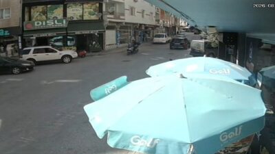 Bursa’nın Orhangazi ilçesinde meydana gelen trafik kazasında, bir otomobil motosiklete