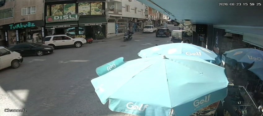 Bursa’nın Orhangazi ilçesinde meydana gelen trafik kazasında, bir otomobil motosiklete