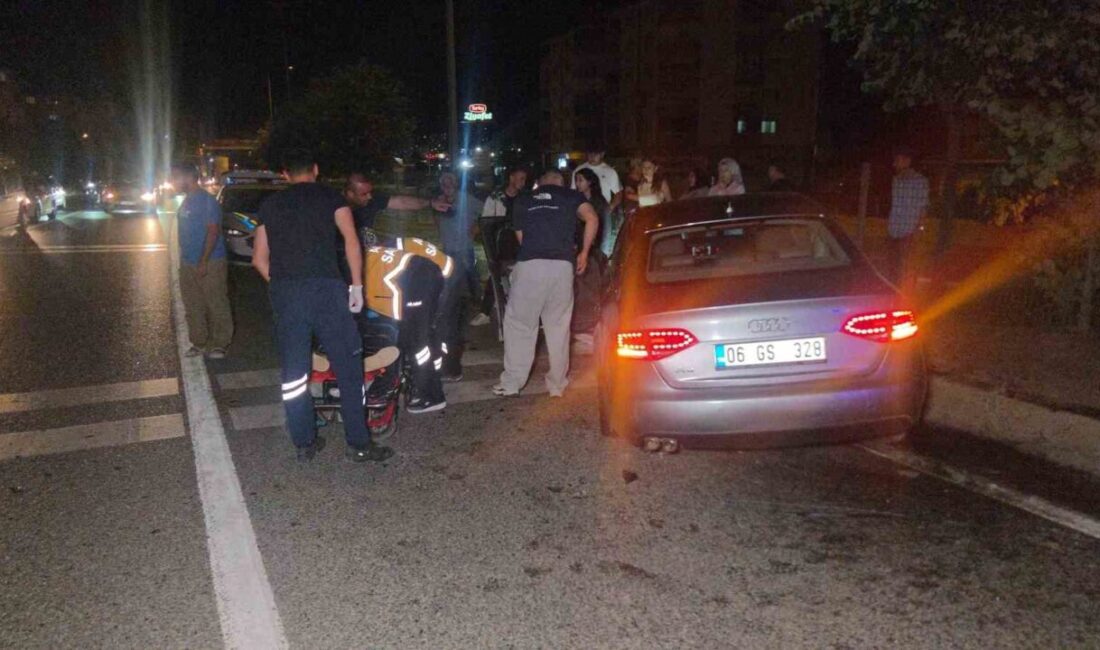 Kazadan kaçarken orta refüje çıkıp ağaca çarptı Bursa-Yalova karayolunda çarpışan otomobillerden kaçan sürücü orta refüje çıkarak yaralandı.