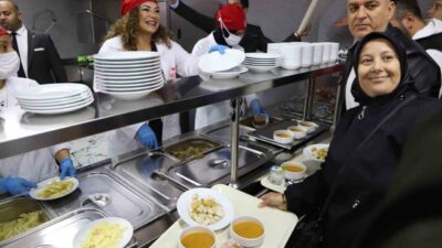 Tekirdağ Büyükşehir Belediyesi’nin sosyal belediyecilik anlayışıyla hayata geçirdiği Kent Lokantaları,
