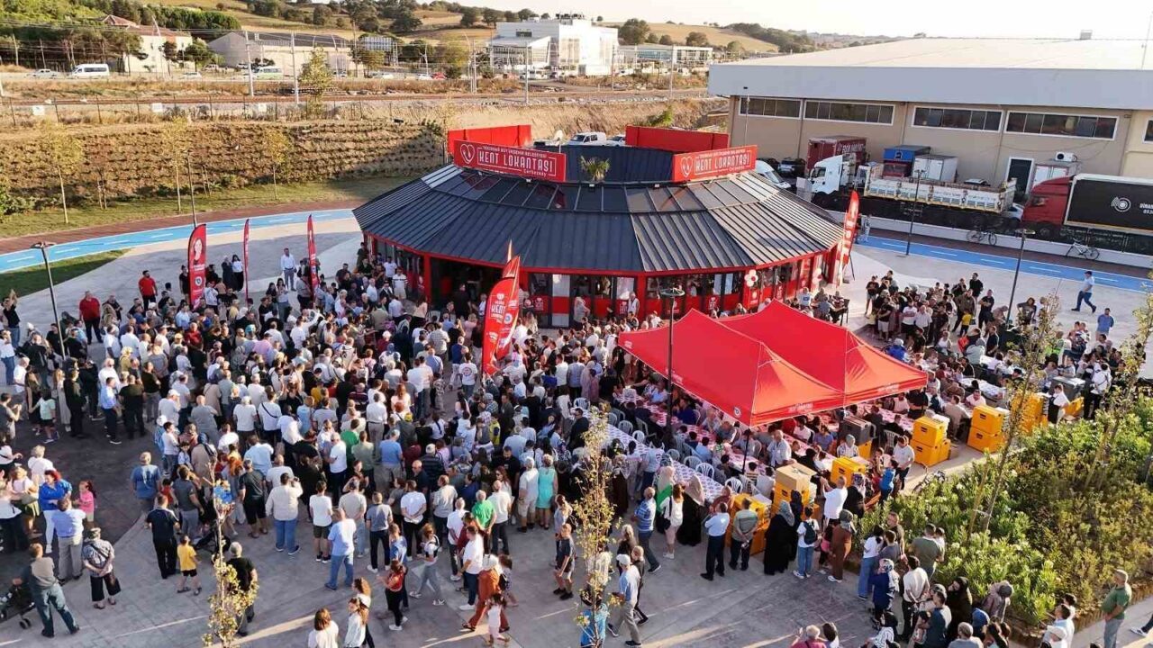 Kent Lokantaları çeyrek milyon öğüne ulaştı 13 Bülten Medya -