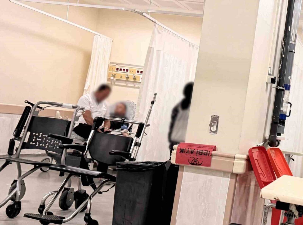 Kırklareli Vali Yardımcısı Tanrıseven’den acil servise habersiz ziyaret 7 Bülten Medya -