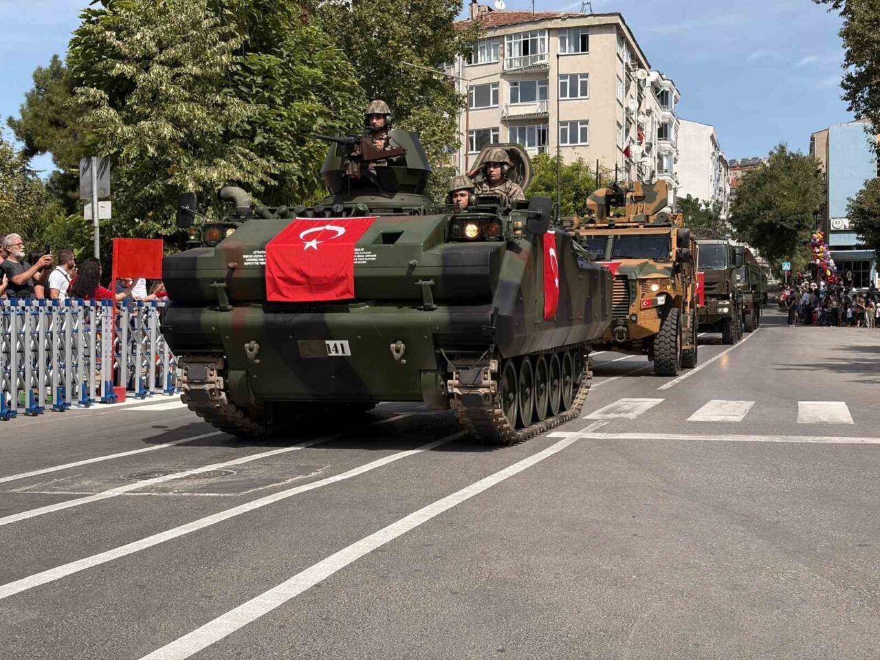 Kırklareli’nde 30 Ağustos Zafer Bayramı’nın 104. yıl dönümü coşkuyla kutlandı 14 Bülten Medya -