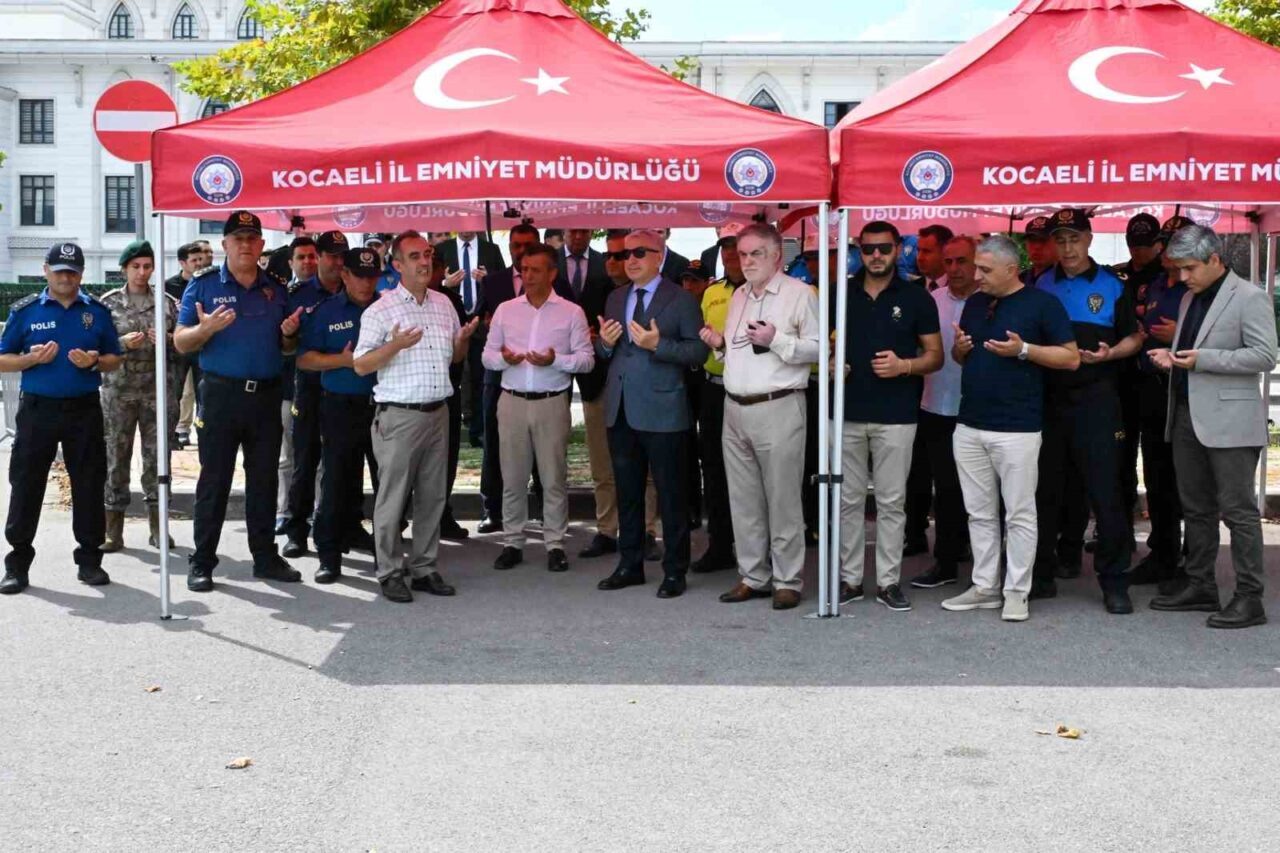 Kocaeli İl Emniyet Müdürlüğü filosuna 74 yeni araç katıldı 20 Bülten Medya -