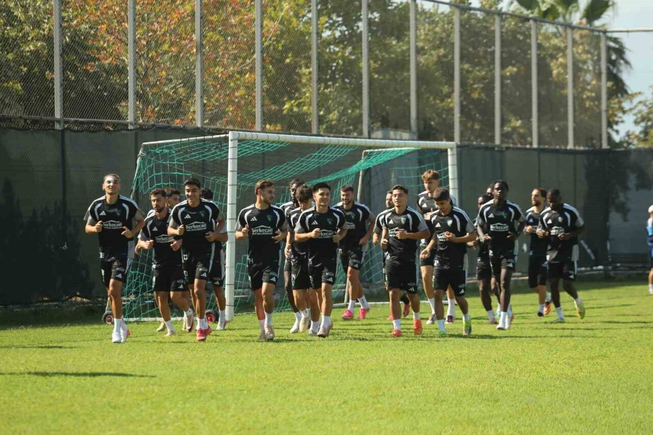 Kocaelispor, Konyaspor maçı hazırlıklarını sürdürdü 22 Bülten Medya -