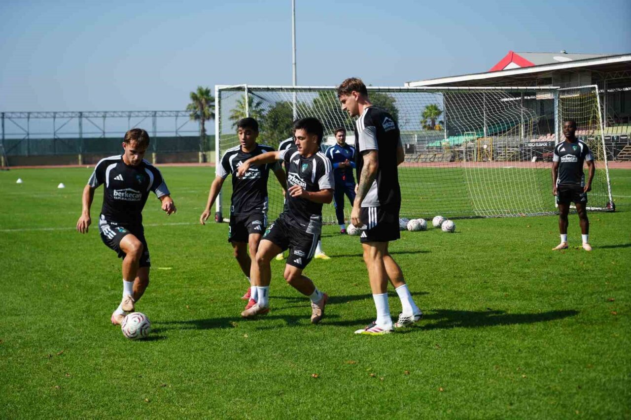 Kocaelispor, Konyaspor maçı hazırlıklarını sürdürdü 28 Bülten Medya -
