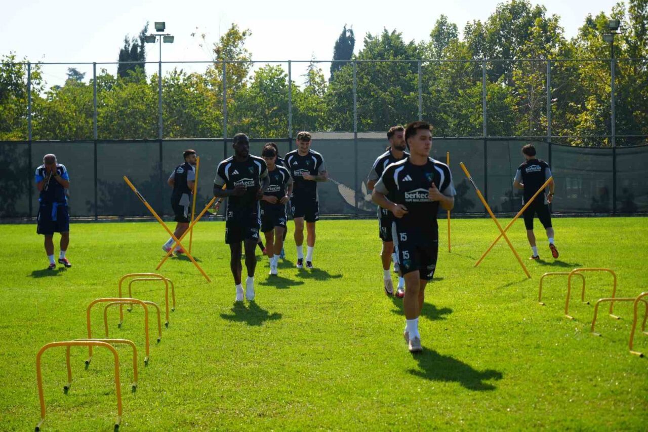Kocaelispor, Konyaspor maçı hazırlıklarını sürdürdü 26 Bülten Medya -