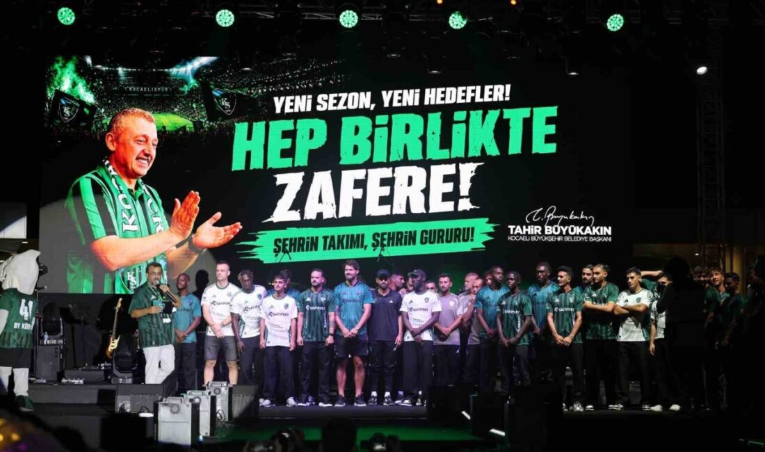 Kocaelispor yeni sezon öncesi gövde gösterisi yaptı: Metehan tanıtıldı, taraftar Buray’la coştu Kocaelispor, 2026-2027 sezonu öncesinde binlerce taraftarıyla buluştu. Futbolcuların tanıtıldığı gecede