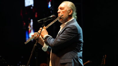 64. Uluslararası Bursa Festivali kapsamında sahne alan usta sanatçı Fatih