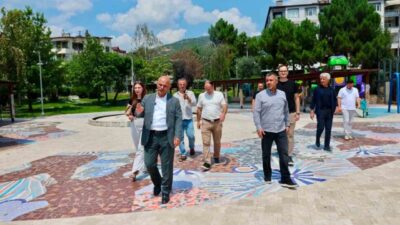 Körfez Belediye Başkanı Şener Söğüt, Atalar Mahallesi’nde yürütülen üstyapı çalışmalarını