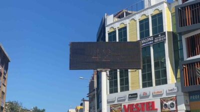 Balıkesir’in Edremit Körfezi’nde bulunan yazlık ilçelerde etkili olan sıcak hava