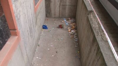 Küçükçekmece’de inşaat halinde olan bir binanın boşluğuna düşen kadın ağır