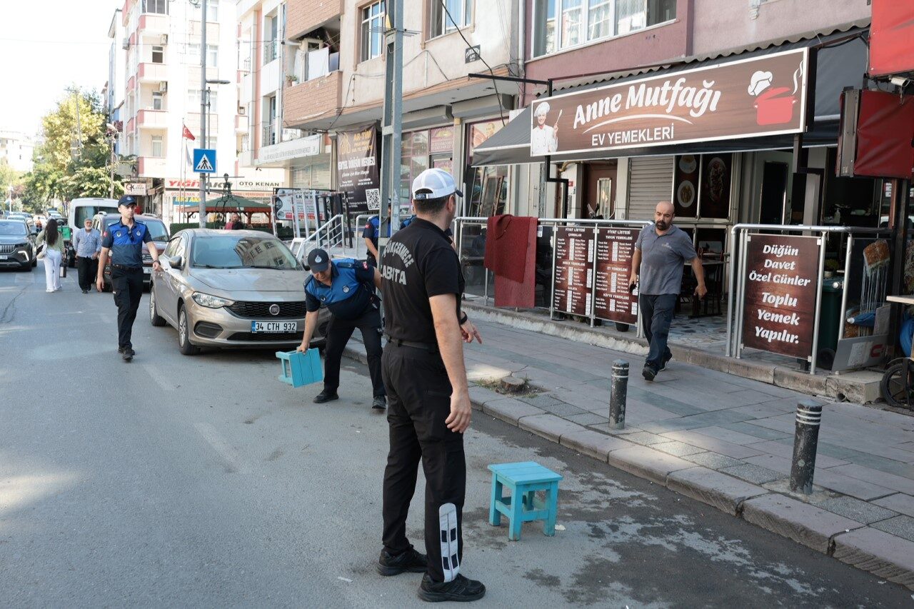 Küçükçekmece’de yaya hakkı için sıkı denetim 16 Bülten Medya -