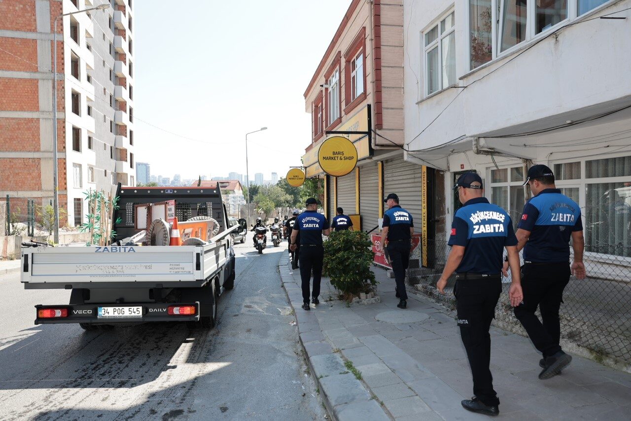 Küçükçekmece’de yaya hakkı için sıkı denetim 14 Bülten Medya -