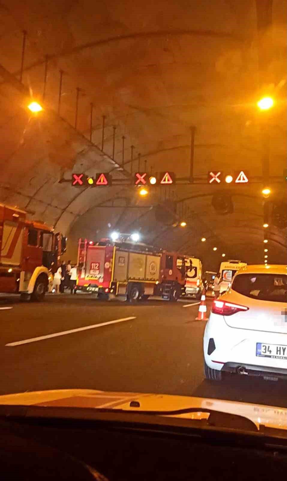 Kuzey Marmara Otoyolu’nda tünelde feci kaza: 3 ölü, 1 ağır yaralı 11 Bülten Medya -