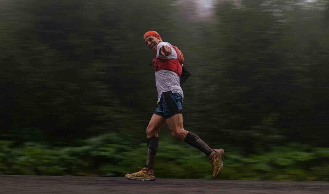 Kuzuyayla’da 905 sporcu zirve için yarıştı: Ödüller sahiplerini buldu Kartepe Kuzuyayla’da 905 sporcu, zirveye ulaşmak için kıyasıya mücadele etti.