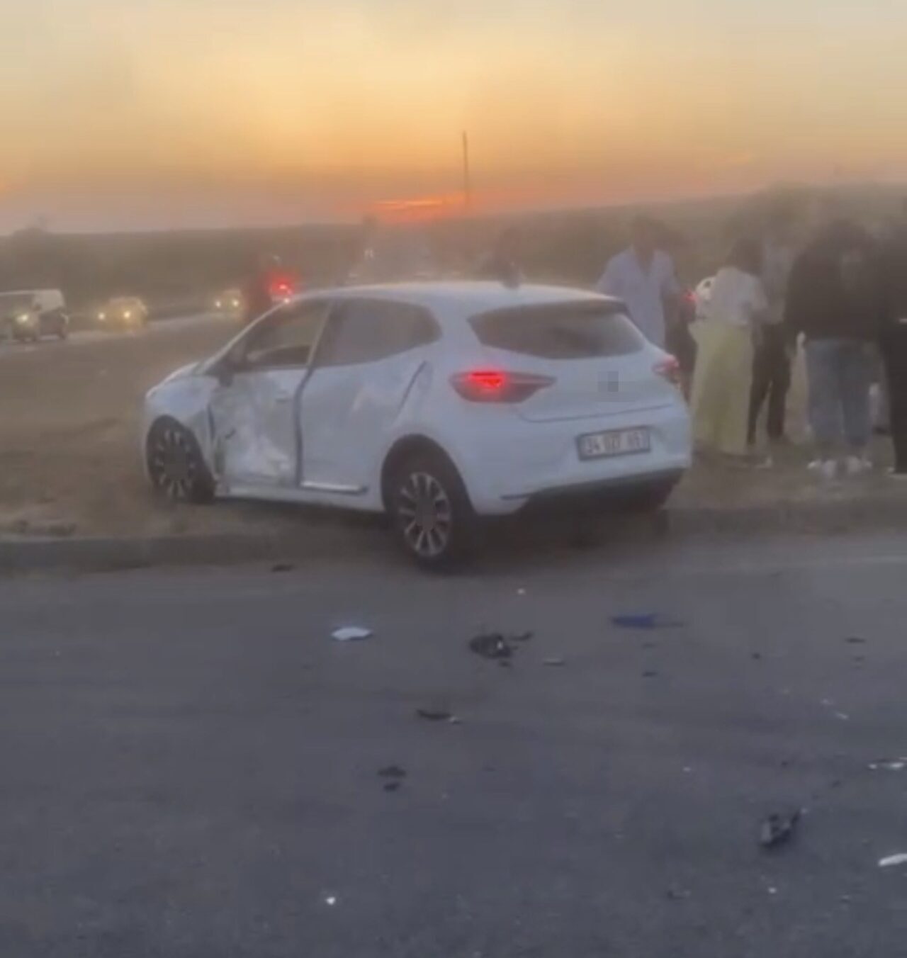Lüleburgaz-Babaeski yolunda motosiklet otomobile çarptı: 1 ağır yaralı 12 Bülten Medya -