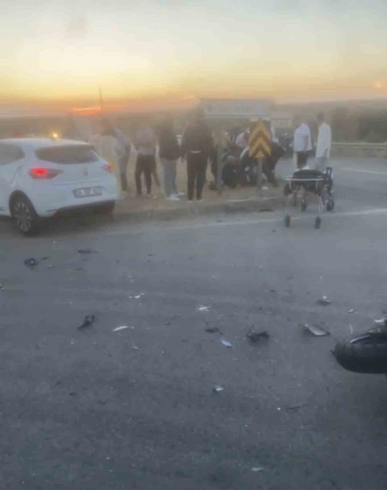 Lüleburgaz-Babaeski yolunda motosiklet otomobile çarptı: 1 ağır yaralı 10 Bülten Medya -