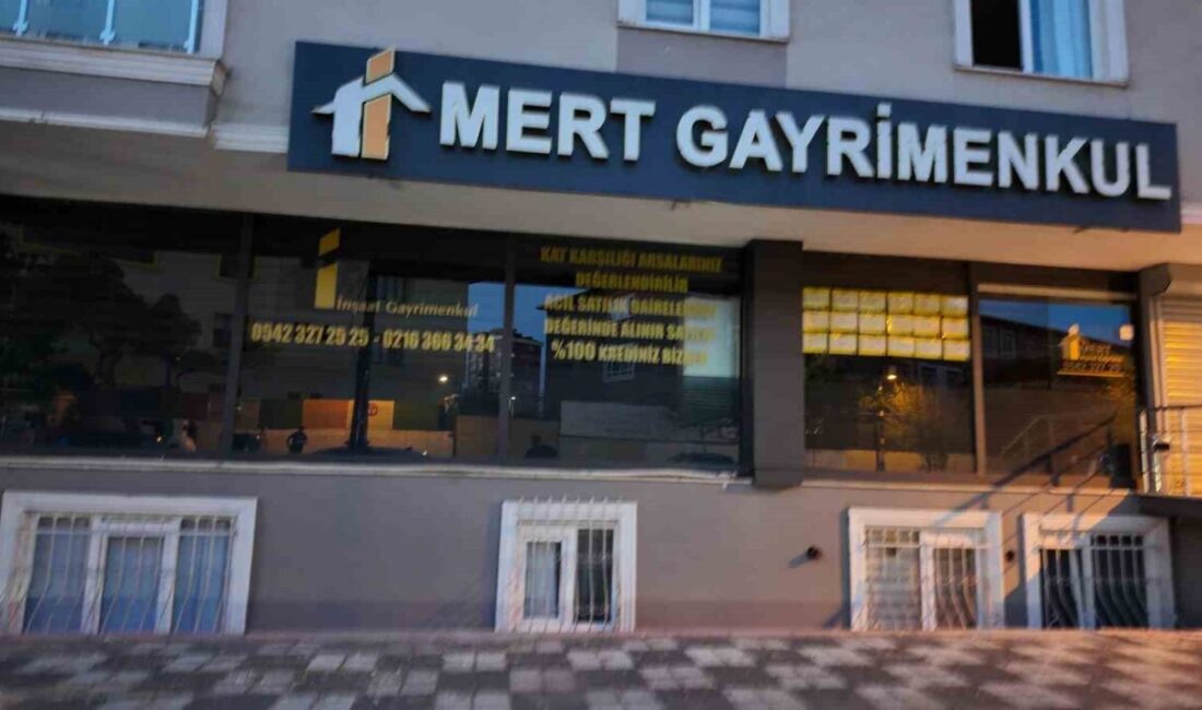 Maltepespor Başkanı Can Ildırı’na ait emlak dükkanı kimliği belirsiz kişilerce