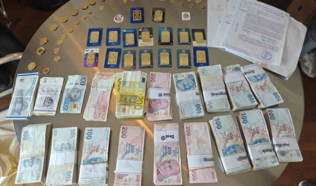 Manifest grubunun kurucusu ve menajeri Tolga Akış gözaltına alındı Kamuoyunda ‘Manifest’ olarak bilinen müzik grubunun kurucusu ve menajeri Tolga