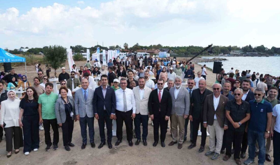 Marmara Denizi’ne nefes olacak ‘Dipte İz’ deniz çayırları projesi Tuzla’da tanıtıldı Cemre Vakfı öncülüğünde; Çevre, Şehircilik ve İklim Değişikliği Bakanlığı Tabiat