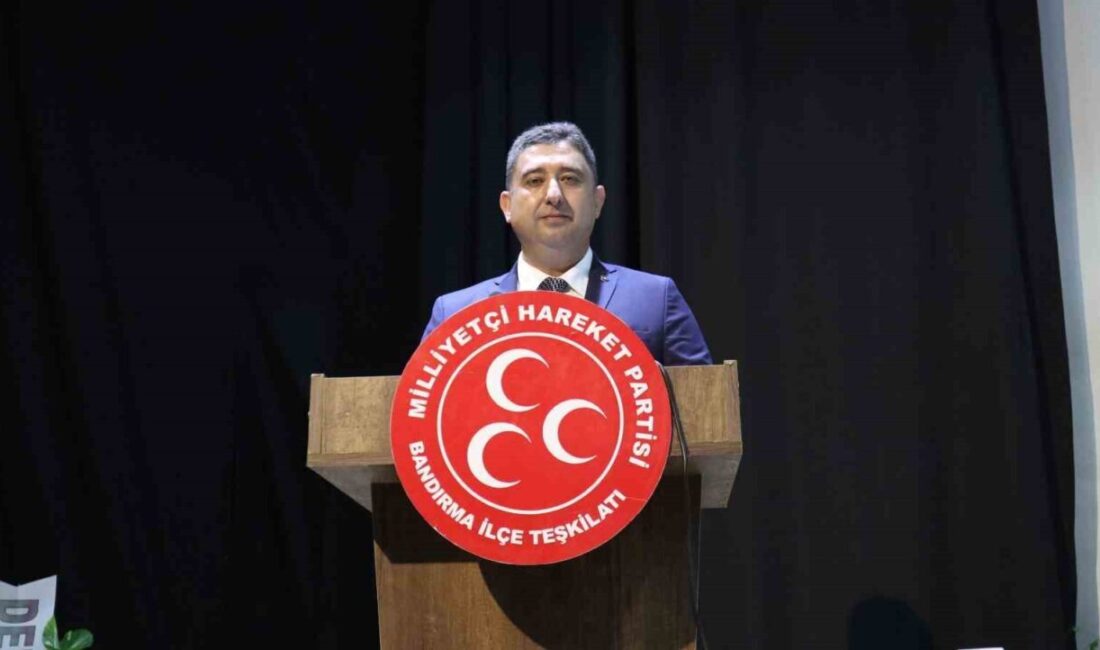 MHP Bandırma’da 8 yıllık başkanlık görevini Harun Algül devraldı Milliyetçi Hareket Partisi (MHP) Bandırma İlçe Başkanlığı’nın 15. Olağan Kongresi’nde