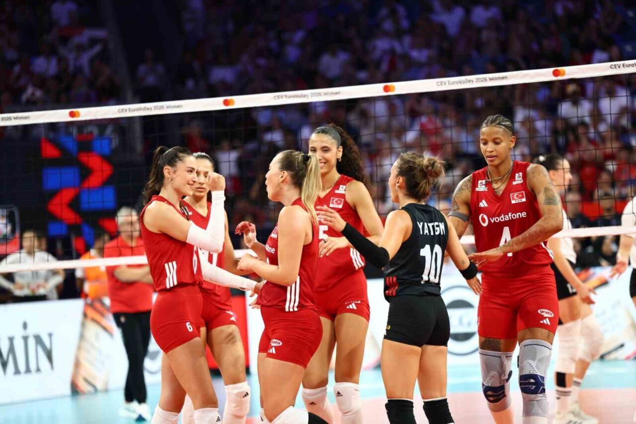 Milliler, CEV Avrupa Şampiyonası’nda 3’te 3 yaptı 83 Bülten Medya -