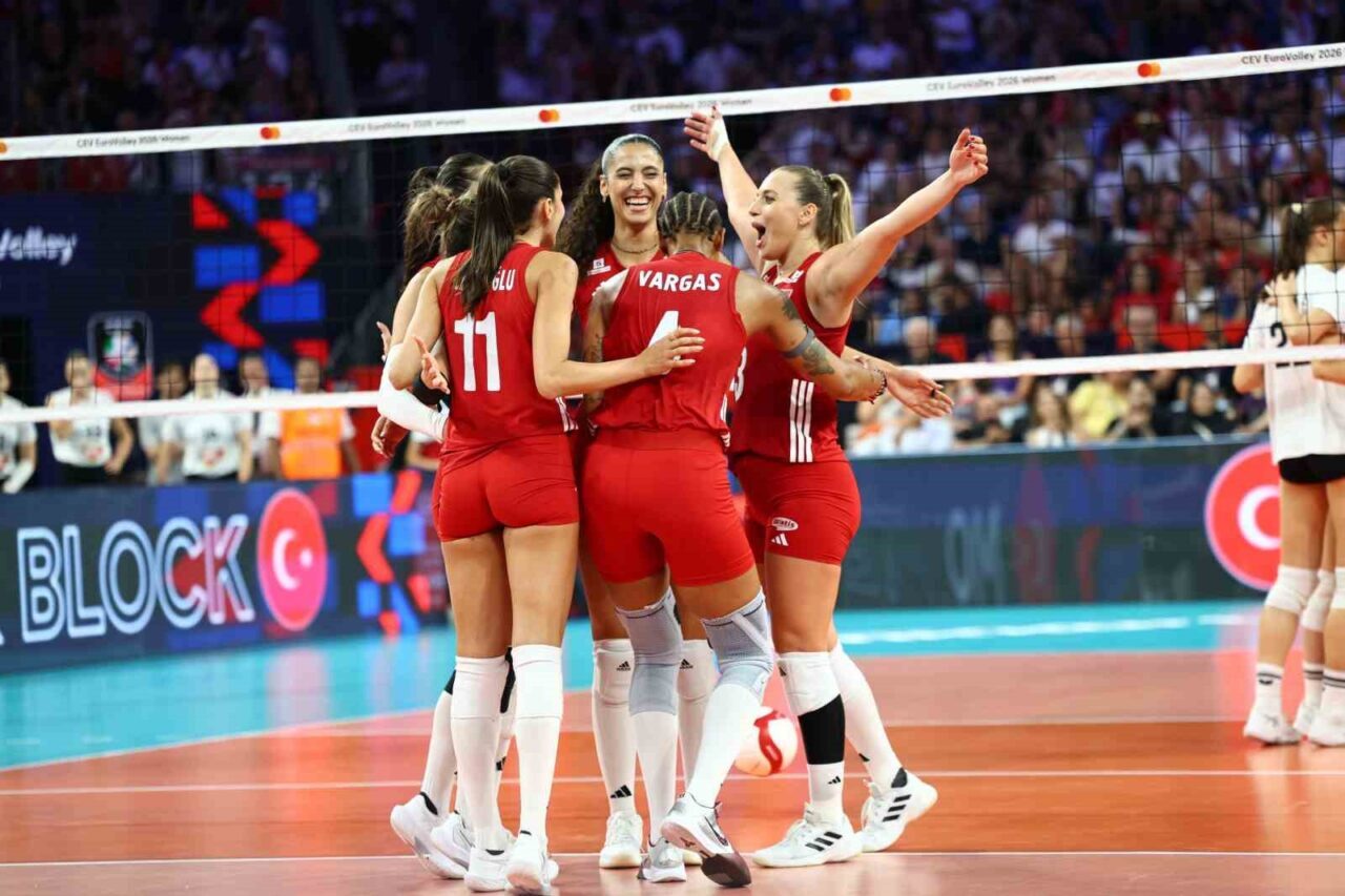 Milliler, CEV Avrupa Şampiyonası’nda 3’te 3 yaptı 89 Bülten Medya -
