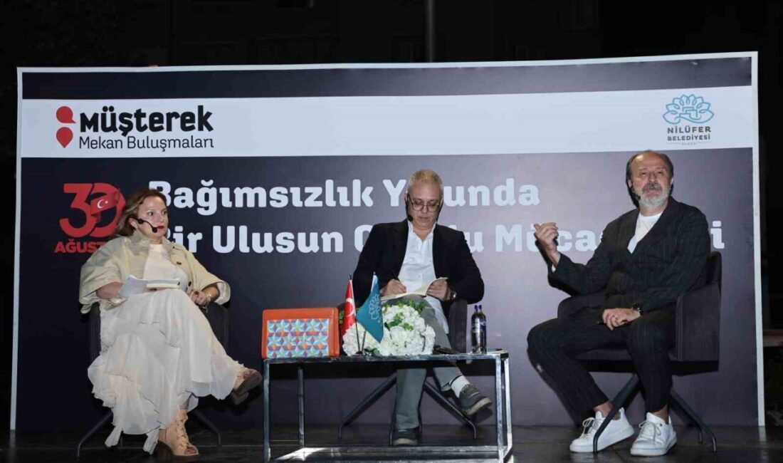 Nilüfer Belediyesi’nin düzenlediği Müşterek Mekan Buluşmaları’nda akademisyen Orhan Şener Deliormanlı,