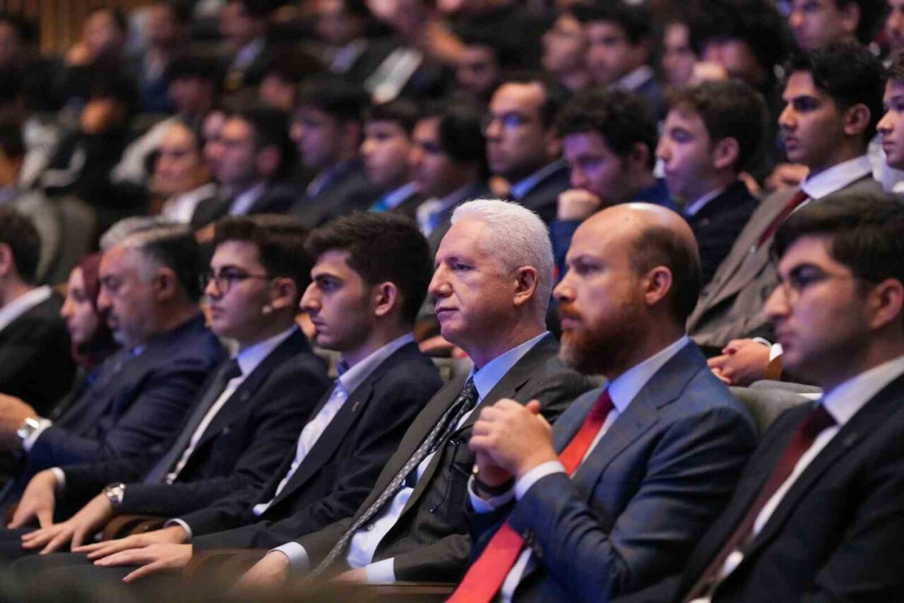 Necmeddin Bilal Erdoğan: "Türkiye bugün dünyada en çok uluslararası öğrenci çeken ülkeler arasında" 17 Bülten Medya -