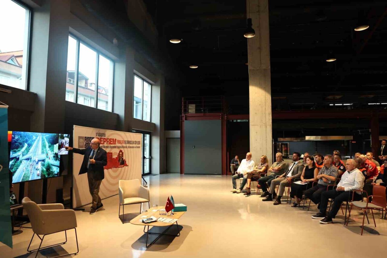 Nilüfer’de Prof. Dr. Okan Tüysüz’den deprem uyarıları 23 Bülten Medya -