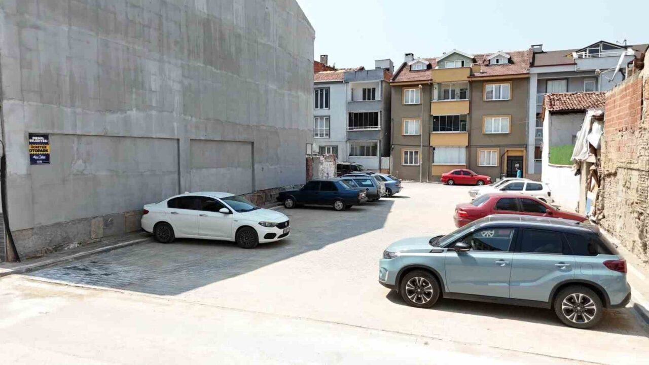 Orhaniye Mahallesi’nde kamulaştırmalarla yeni otopark oluşturuldu 11 Bülten Medya -