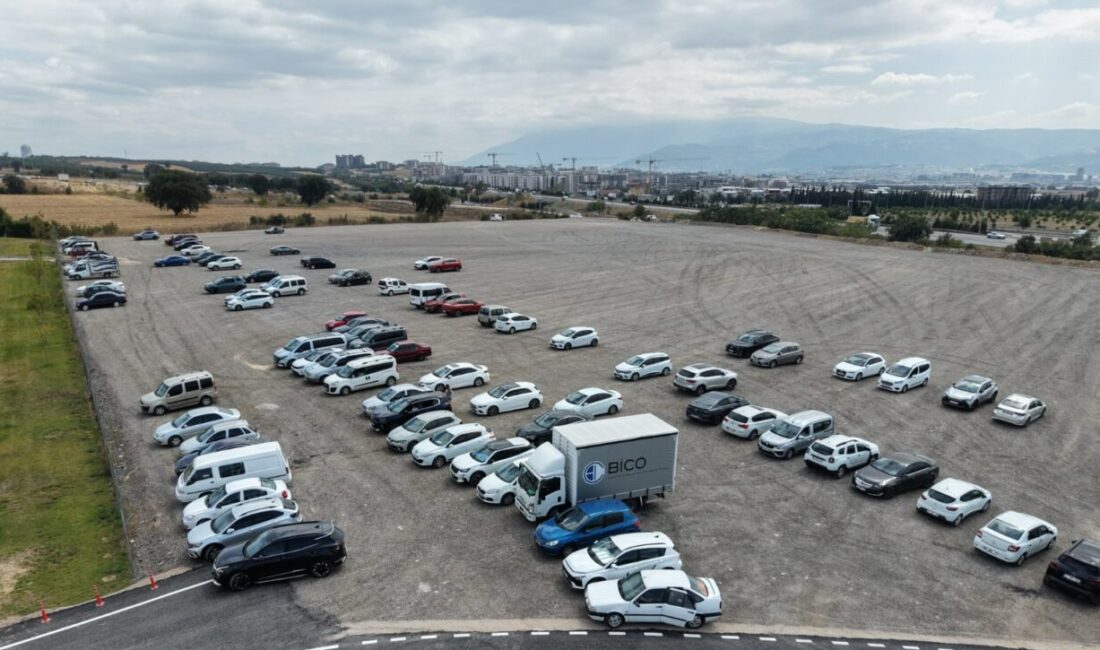 Şehir Hastanesi’nde sorun çözüldü! Bursa Şehir Hastanesi’nde yaşanan araç yoğunluğunu azaltmak amacıyla yapılan 1.250