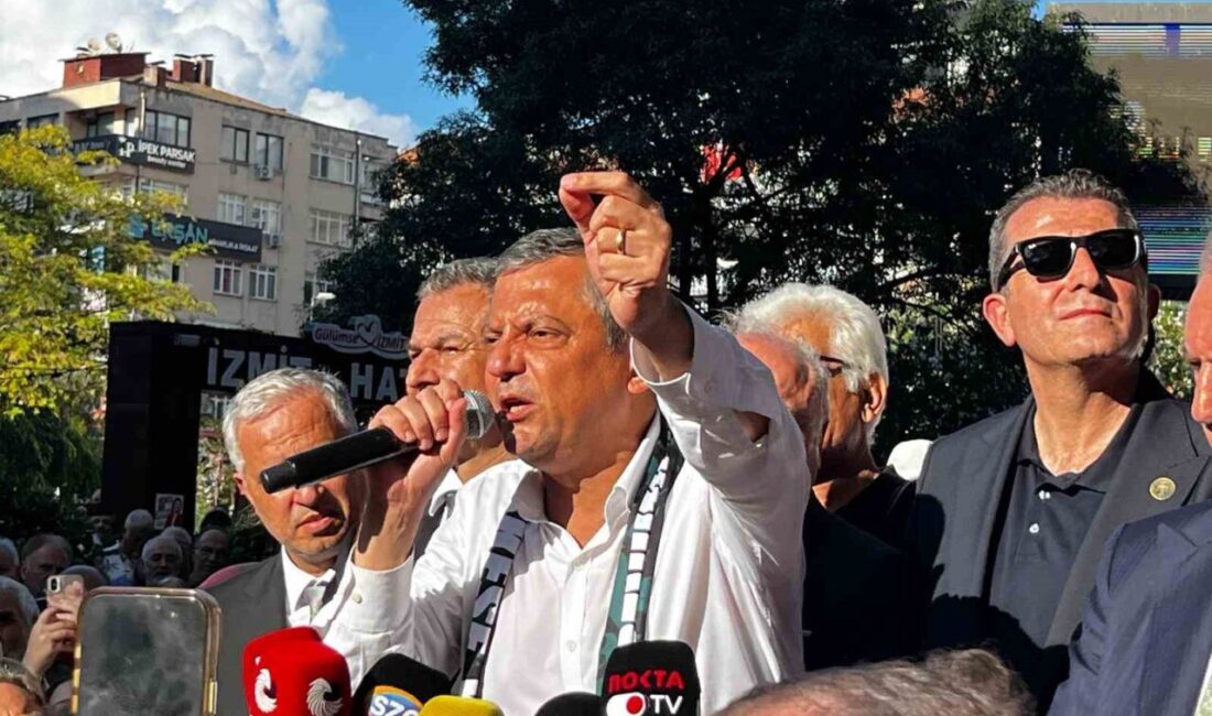 Özgür Özel: “Yeni Parti ev kadınlarının emeklilik umududur” Yeni Parti Genel Başkanı Özgür Özel, “Yeni Parti, ev kadınlarının