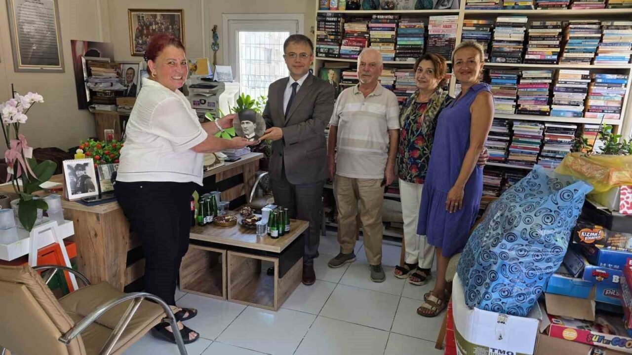 Paşakent Mahallesi’nde muhtarlık çalışmaları değerlendirildi 4 Bülten Medya -