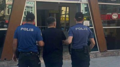 Kocaeli’nin İzmit ilçesinde polisi görünce kaçan şahsın 4 yıl 2